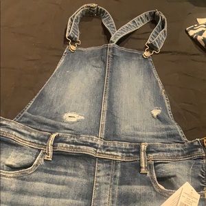 American Eagle Outfitters Jeans - 🦅 American Eagle Jegging Overalls Size 14 NWT American Eagle Outfitters Jeans - 🦅 American Eagle Jegging Overalls Size 14 NWT